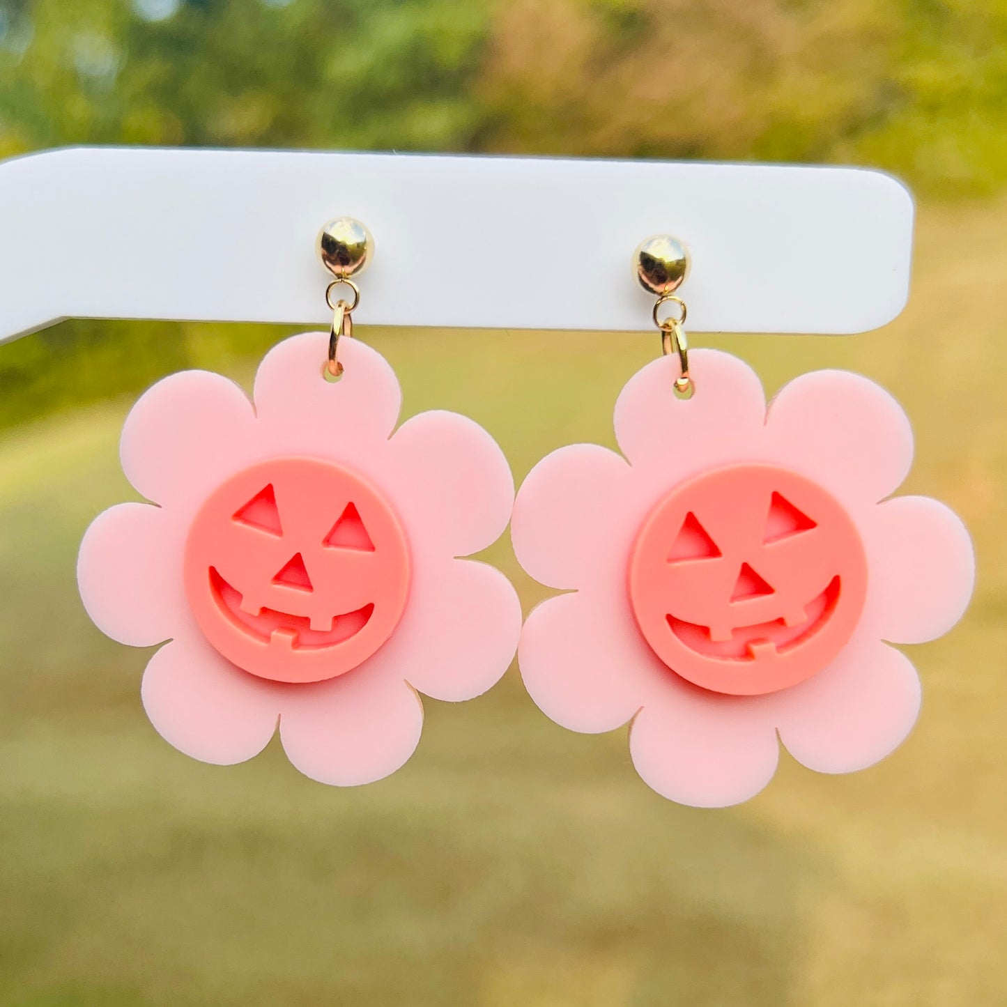 Pumpkin Daisy Earrings