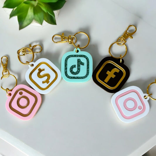 Social Media Tap Keychain